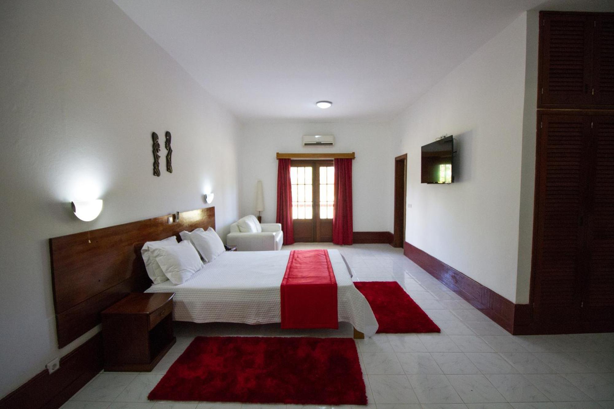 Hotel Praia Сан-Томе Экстерьер фото